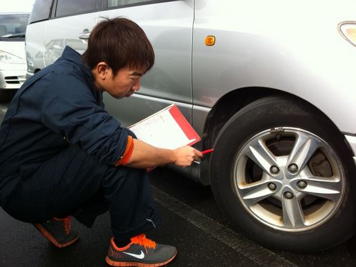 中古車オークションは生き物で 確かな相場観と経験がないと良いものを安くは買えない 埼玉にある中古車屋のプロが教えるミニバン選択基準